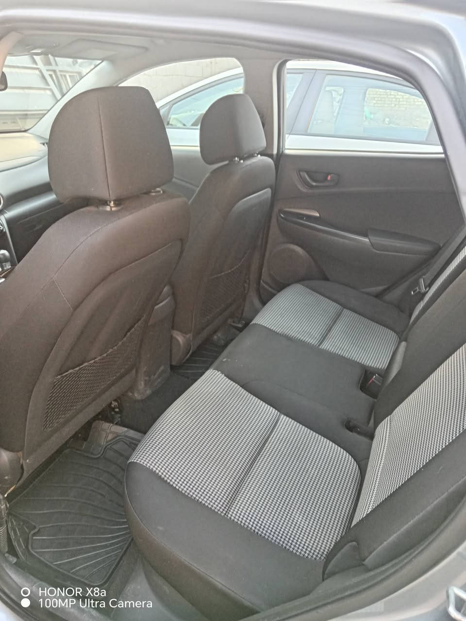 السلام عليكم للبيع هونداي كونا موديل 2020 أمريكي محرك 2000 دوش حادثهه قبق الجنطه مصلح والدعاميه الخلفيه مبدله فقط  بدون دواخل ماشيه 58 ألف كير ومحرك خير من الله السعر150 $ للاستفسار الاتصال على الرقم *********** /*********** /***********.
