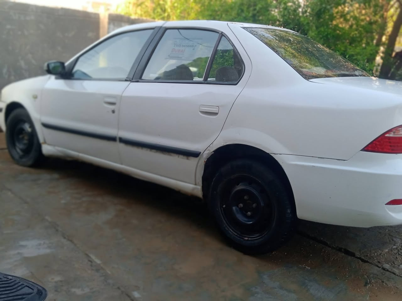 السلام عليكم سياره سمنت  كير ومكينه محوره كورله مكينه مكفوله كارتون حاويه  وارد امريكي موديل 2011 مداور ثاني يوم رقم انكليزي السعر 35 مكاني ناصرية قضاء النصر انتصال على الرقم***********
