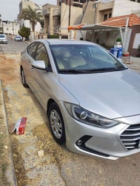 ٢٠١٧ • رقم بغداد • مكفولة