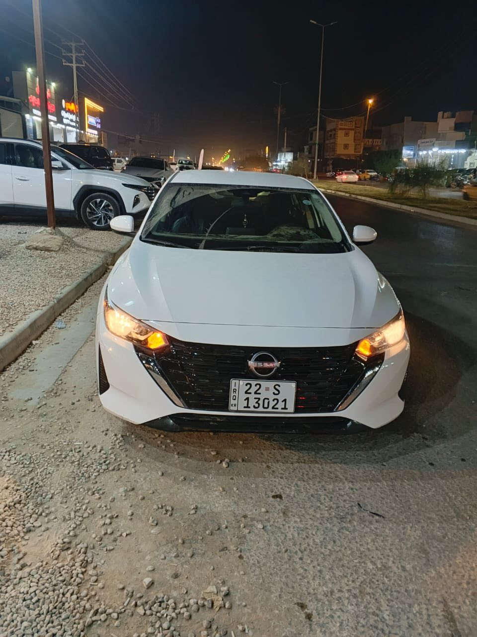 للبيع نيسان سنترا 2024
رقم أربيل / لون أبيض السعر 150$

سيارة مرتبة جداً، شكل حديث وناعمة بالسواقة، اقتصادية بالوقود ومناسبة للاستخدام اليومي والعائلي.

المواصفات:

* تشغيل بصمة وستارت

* شاشة وكاميرا خلفية

* مثبت سرعة وتحكم سكان

* حساسات

* جنوط

* تكييف ثلج

* داخلية نظيفة جداً

السيارة بيها حادث خفيف موضح بالصور بكل مصداقية، والسيارة ماشية 18الف  وحالتها جيدة ‭٠٧٧٣ ٢٩١ ١٦٩٩‬
