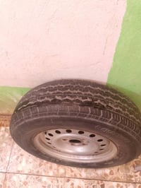 تاير نص عمر نضيف سعر40الف (07730363637