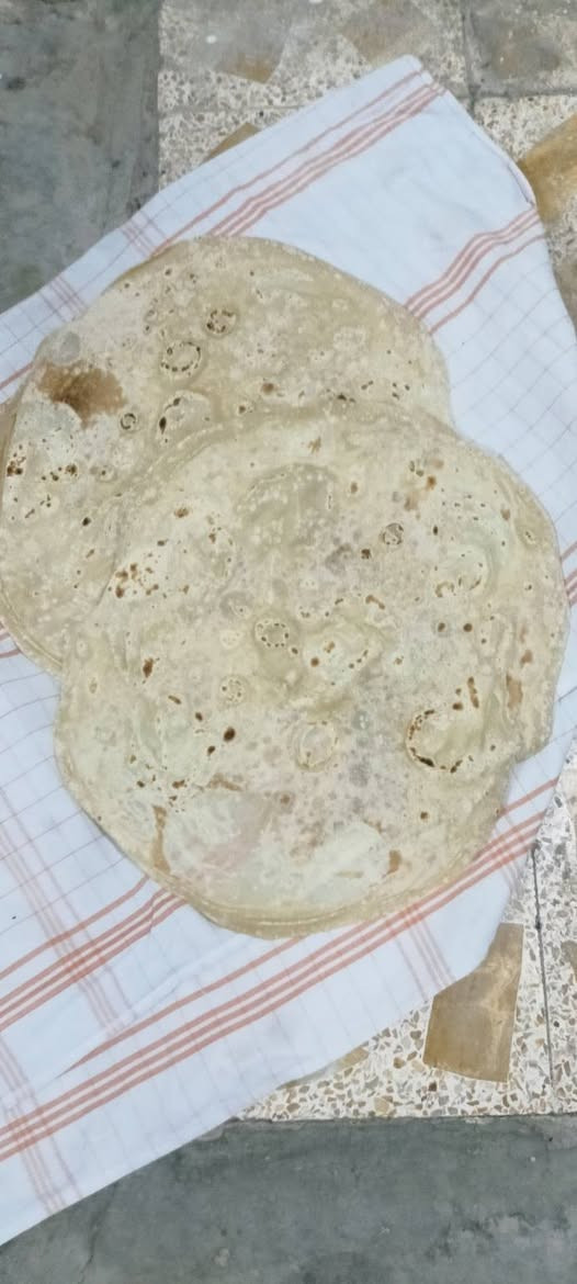 السلام عليكم ،
موجود عدنا خبز صاج وخبر مال بيت حار بحار يوصلك علئ مدار 24 ساعة متوفر  الخبز وتوصيل هم عندي والي يطلب بمبلغ 5الاف واكثر يكون توصيل مجاني داخل تلعفر
#السعر 5 بالف.# ***********#
***********

