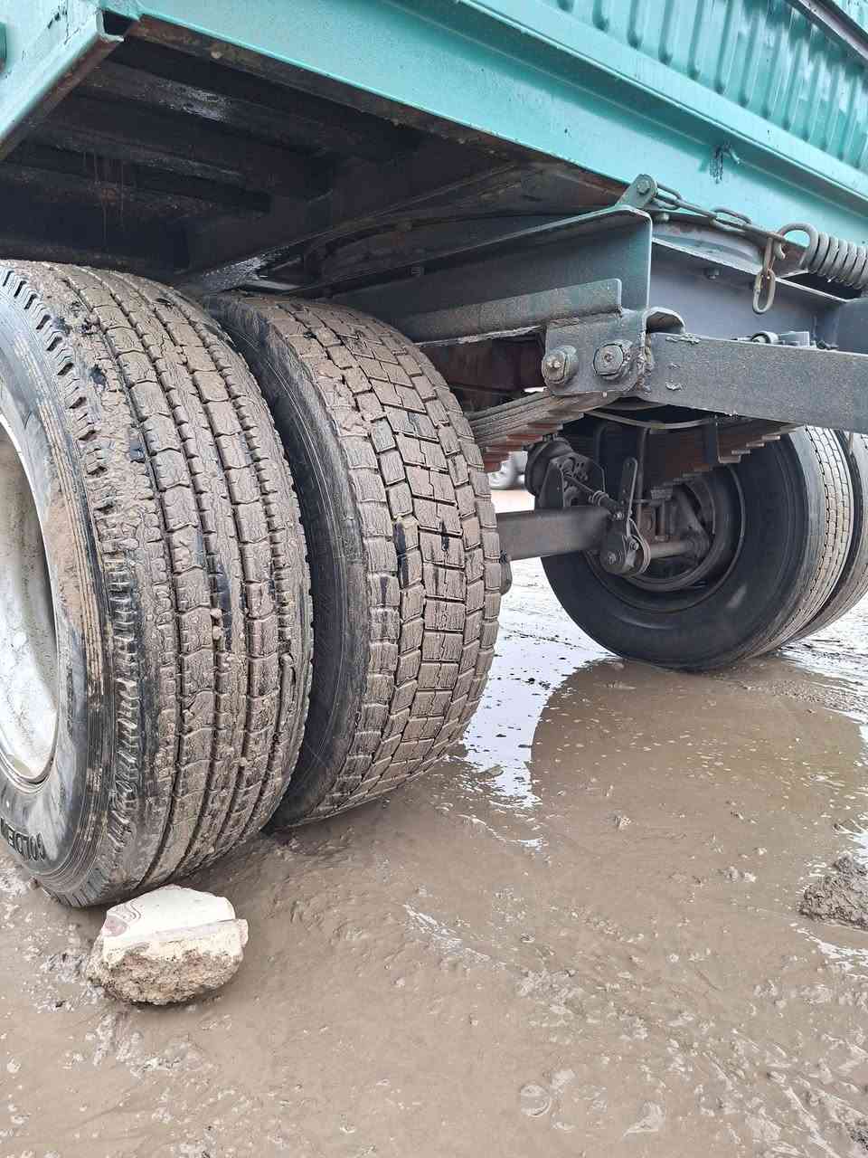 مقطوره للبيع  المانيه دناكير الماني 12
الطول 8 ونص ارتفاع مترين 10
تخم تاير  ***********
عنواني ديالي خان بني سعد
