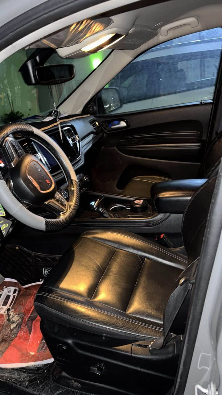 للبيع 
دوج دورنكو 

لون مميز 
موديل 21 
ماشي 90 كيلو فقط 
ضرر امريكا. داعميه فقط

هنا صار بيها جاملغ. فقط 
بوند اصلي مالتها موجود 
مبدل للجماليه 
رقم اربيل جديد 
سنويه جديده
سياره ما تصرف عليها ربع 
جاهزه على اخر حبه

السعر 260 و بي مجال كلش بسيط

للتواصل 

***********
*********** موصل, نينوى
