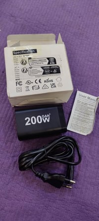 شاحن • اكسسوارات