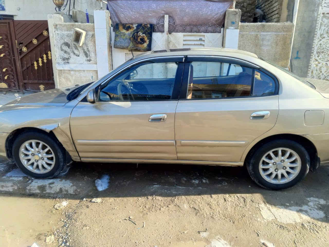 يا الله اللهم صل على محمد وال محمد سياره النترا 2006 محرك 2000 وارد امريكي رقم بغداد رقم مميز فاتحه بالقماره مصبوغ حزام ضربتها الامريكيه جاملغ امامي مكان السياره بغداد ***********
