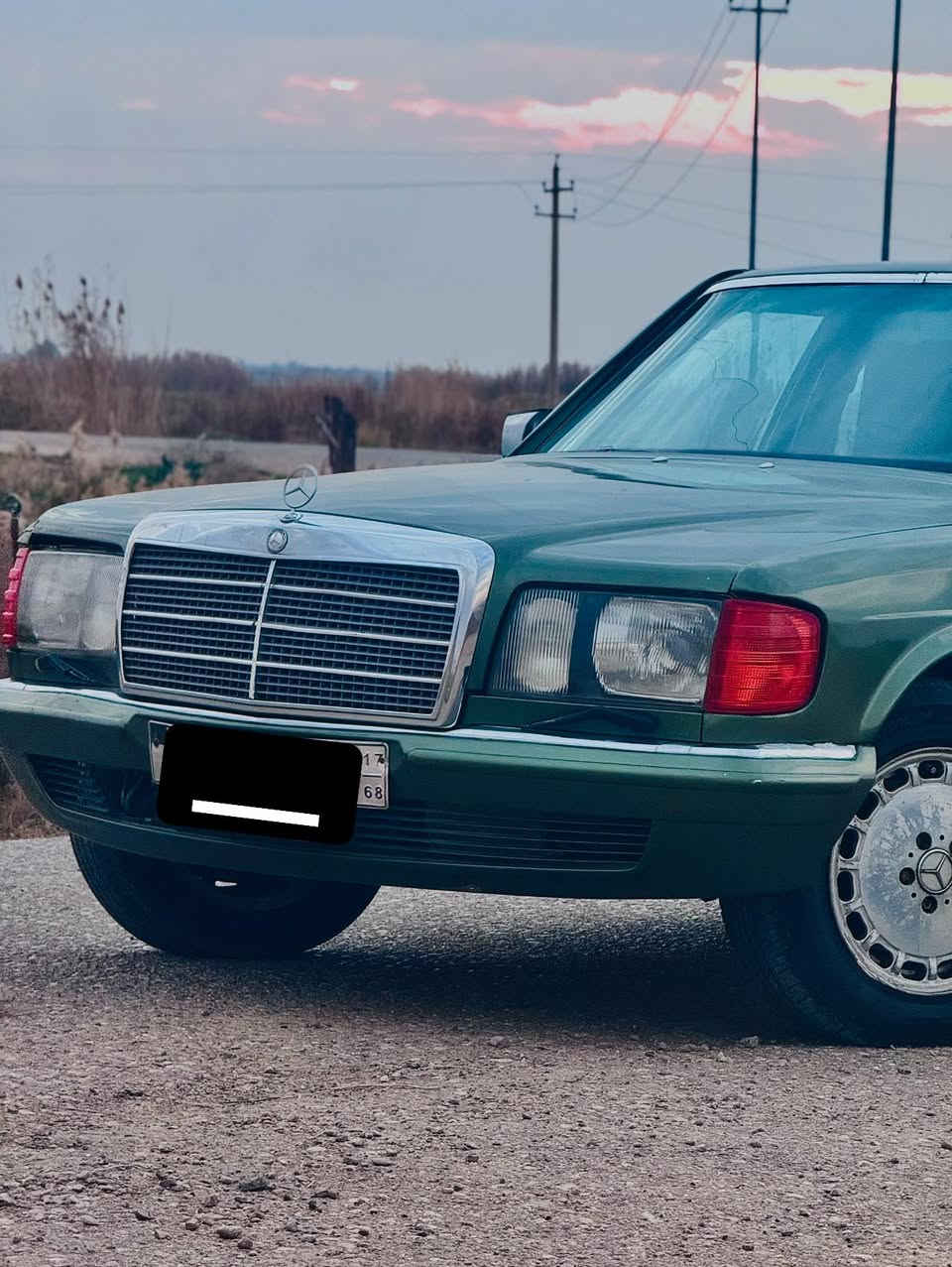 سلام عليكم مارسدس رئاسي
موديل 86
مكفولة كفالة عامة عدا صبغ جمالية 
محرك vvt3000
للتواصل (***********)
