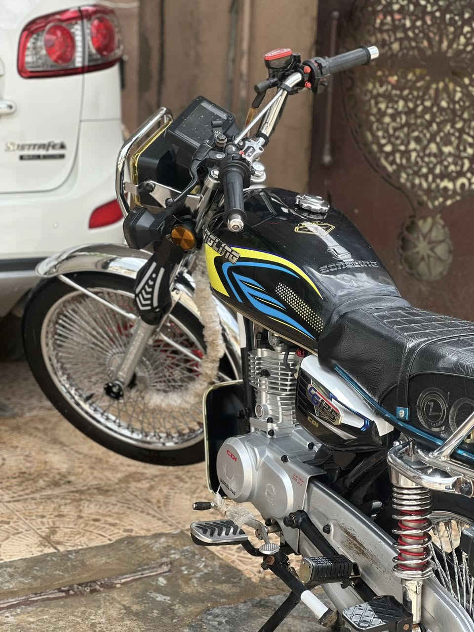 سلام عليكم دراجه تايكر 2025نضافه فول اي نقص ما بيها مكاني بعقوبه ***********السعر 600
