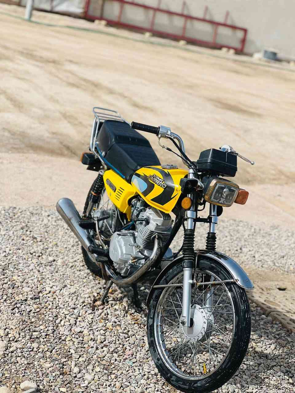 دراجه نامه للبيع محرك 21 مقفوله من كل شيء العنوان الهوير مقابيل سيطره نهر العز السعر 650 وبيها مجال ***********
