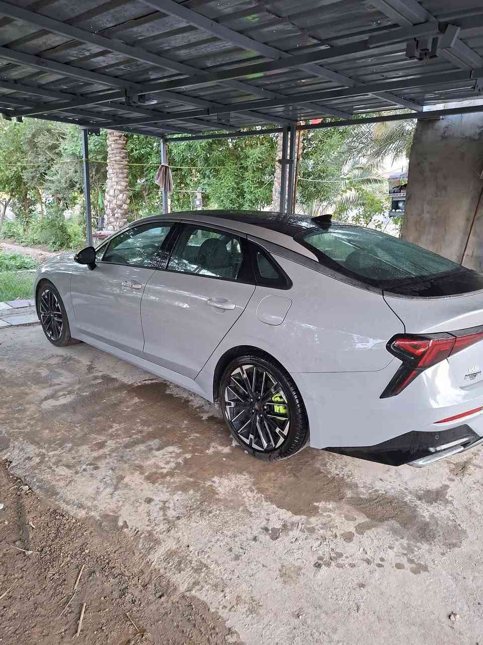 موديل ٢٥ ماشيه ١٥ الف حادثه بس هذا وراجع بارد ٢٥٠٠ تيربو فول مرقمه شهداء  ***********
