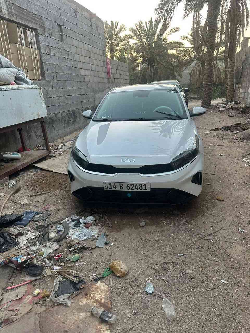 كيا فورتي وارد امريكي مكفوله كفاله من صبغ وتبديل موصفات نص فول رقم بصره حره بسمي بيه بارد مصيطات ***********

