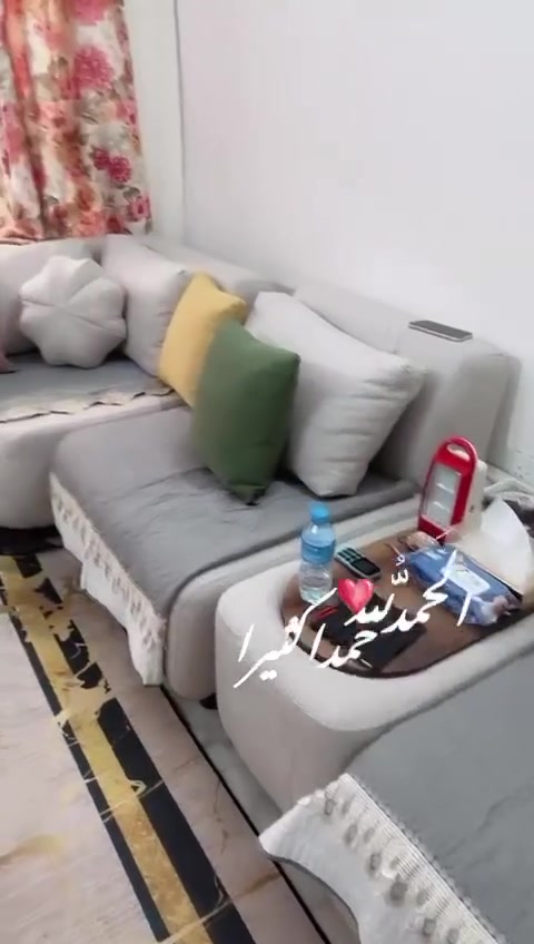 اغراض للبيع
ثلاجة صغيرة 125 ومجمدة 175 الف معصارة 65 والتخم 650 الف
العنوان الوزيرية


**إذا كنت صاحب هذا الإعلان وتريد حذفه لأي سبب، رجاءا أرسل رسالة إلى الدعم الفني**