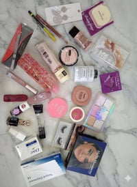 بكجات نسائي شعر البكج ٢٥  الف وتوصيل مجاني 07815822784