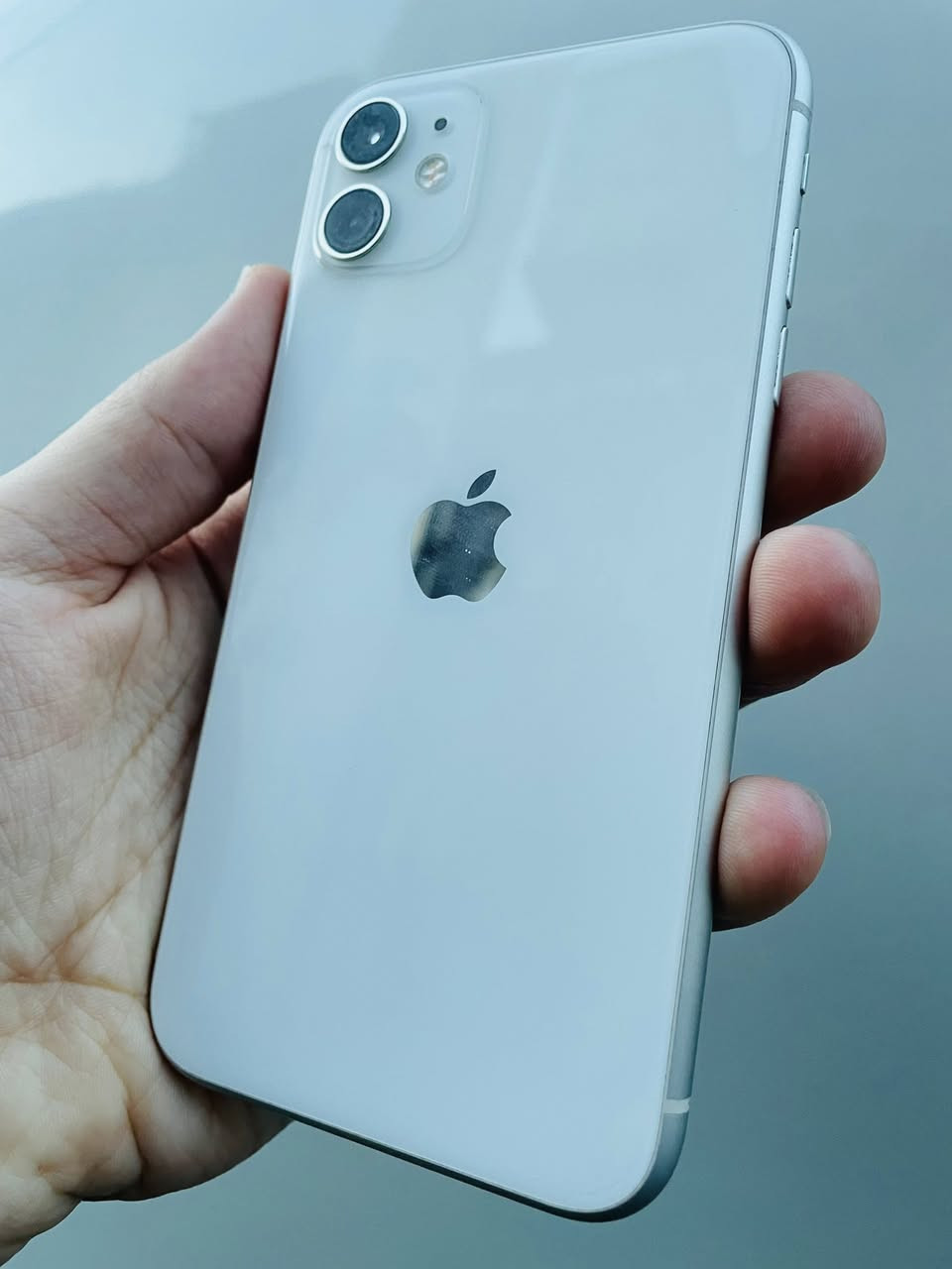 السلام عليكم
ايفون 11 عادي للبيع 
كلشي مابدل شرط مامفتوح
بطاريه 77 
جهاز نضيف كدام العين
الرقم *********** وتواصل خاص
