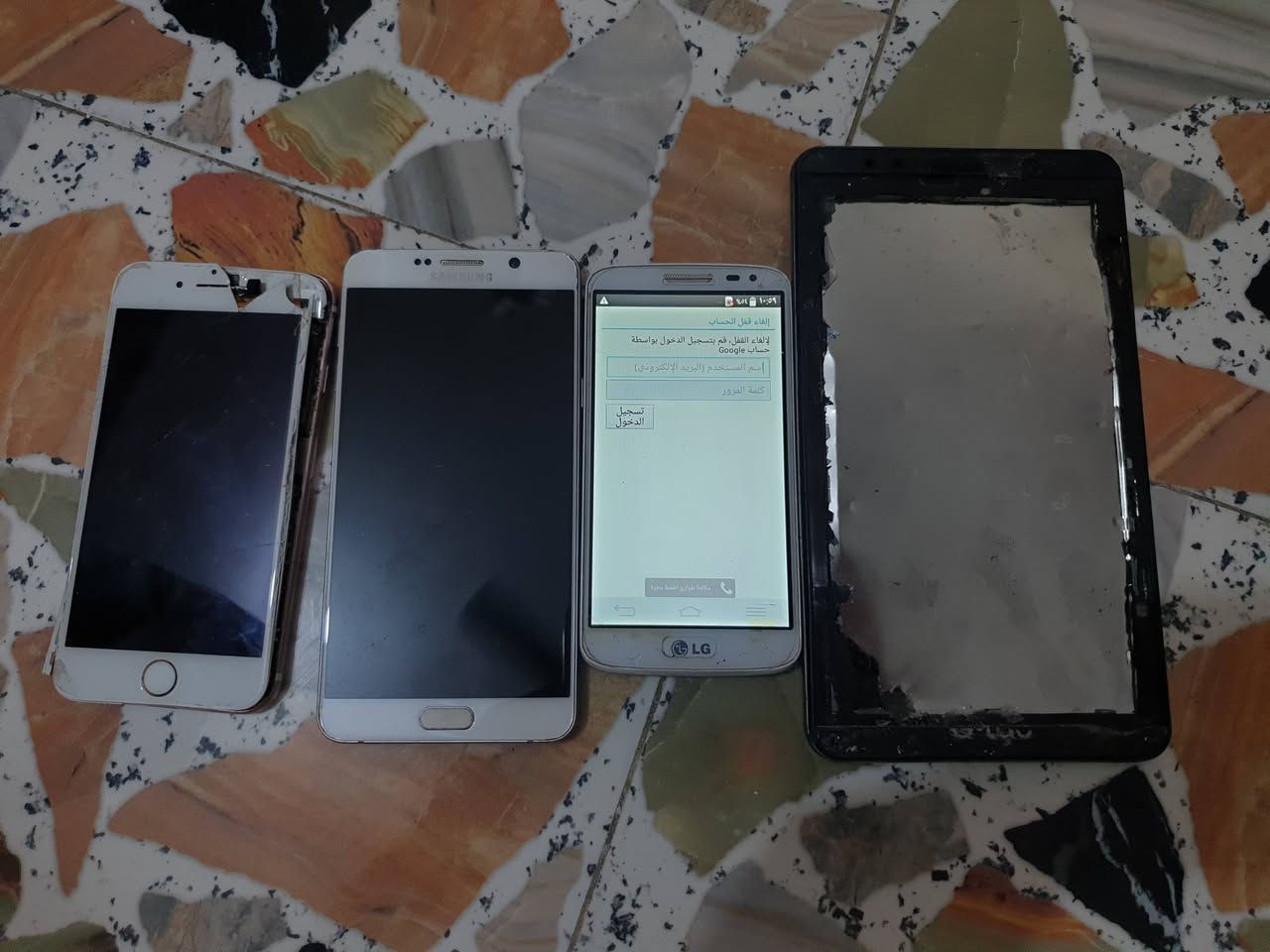 اجهزة ابيعه قطعة غيار ٤ اجهزة
iPhone 6s Plus نقص شاشة 
Samsung Galaxy Note 5 نضيف 
LG G3 Stylus شغال يحتاج بس سوفت وير
ايباد ما اعرف نوعه بس 28 هو توصيل


**إذا كنت صاحب هذا الإعلان وتريد حذفه لأي سبب، رجاءا أرسل رسالة إلى الدعم الفني**