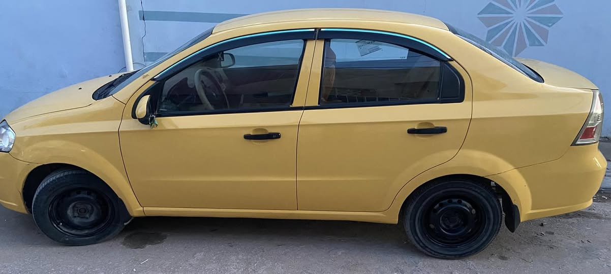 السلام عليكم افيو للبيع مديل 2010 مكينه وكير وحداديه وكهربائيات تخم تاير كله جديد السياره خليجيه رقم بابل رقم دولي جديد بيه جاملغ امامي مبدل  الباقي كفاله سياره حلوه كلش سعره 62 وبيها مجال قليل مكان السياره النجف مصفره هيه وغرامات الف مامطلوبه مداور ثاني يوم *********** مكينه مسكر جديده وأدامه كامله
— في ‏‏النجف‏‏.
