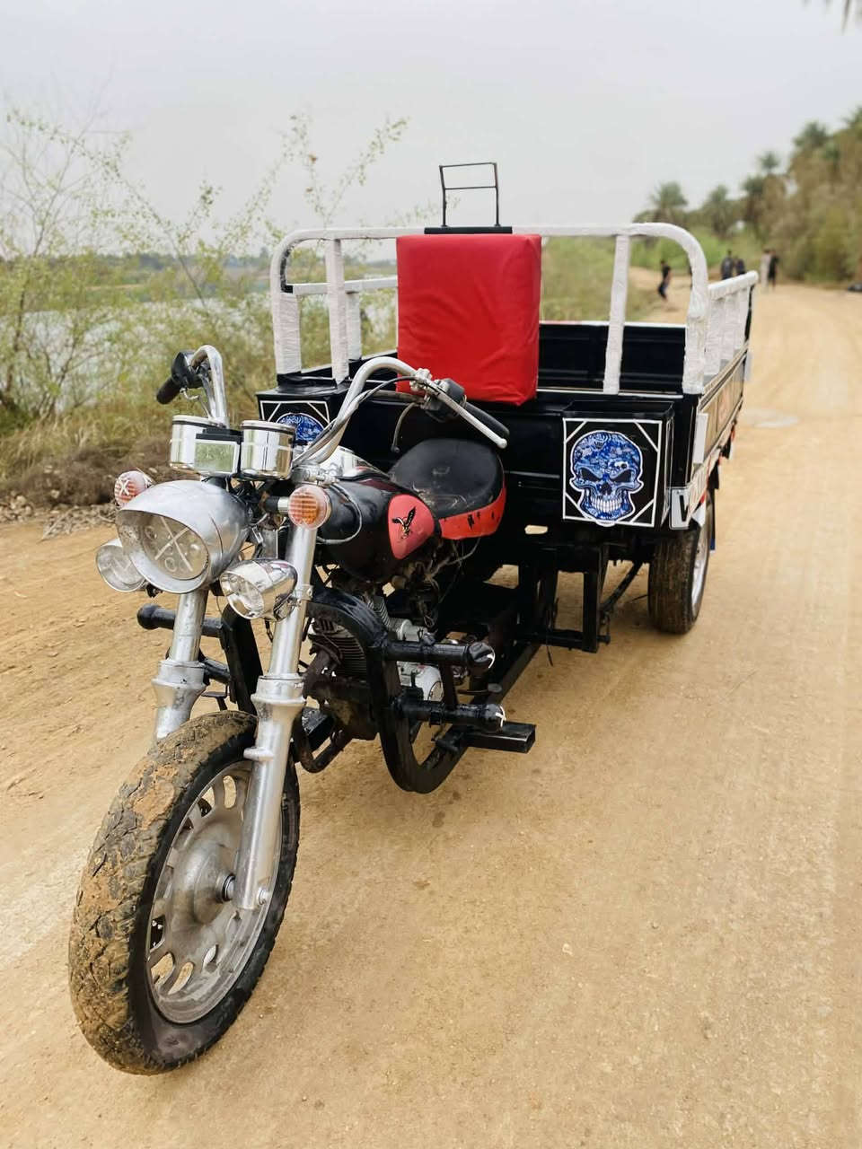 السلام عليكم ورحمة ستوتة للبيع ام تي ار موديل 16 كلك مكفولة عن السرقة والعشاءر محرك 19 نضيف شاصي مكفول وركبة مكفولة تخم تاير جديد اكسن صقر جديد كهربائيّات كاملة السعر 650 وبيه مجال العنوان بابل الحمزه الغربي للستفسار ***********
