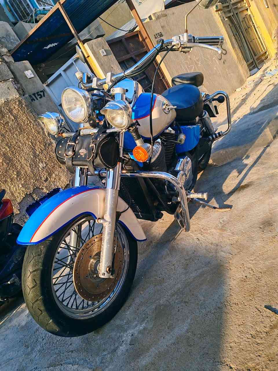 اقرة التفاصيل بل كامل 
جوة السوك 🌸
هوندا شادو 400💙
بدون رقم اوراق كامله 
السعر 13ورقه وقفل حته ماتعبك من الاخير 12ورقه قفل بدون عمله
مكينه كير مكفول نضافه كدامكم 
صور اليوم صالنصات رياضي بيهن كواتم صوته طرب مو عالي 
صبغتهن صالنصات حراري طافي
نجي ع النواقص تك اشارة خلفيه قبق بانزين سويجه ضايع 
والبريك الامامي هاي نواقصه 
كتبتهن الكم يعني لتسالني 
مكاني بغداد البياع الشهداء
***********

