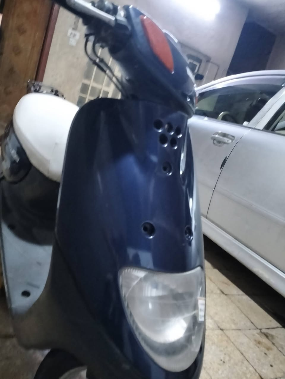 دراجه منغولي نثيه دراجه زوج تواير جديد غيراض جديده كفرات ولا زلغه دراجه اتخبل ما بيها اي شي جاهزه من كلشي فقط الاشاير ما يشتغلن السعر 315 وبيها مجال مكاني ناصريه مركز 
رقم***********
