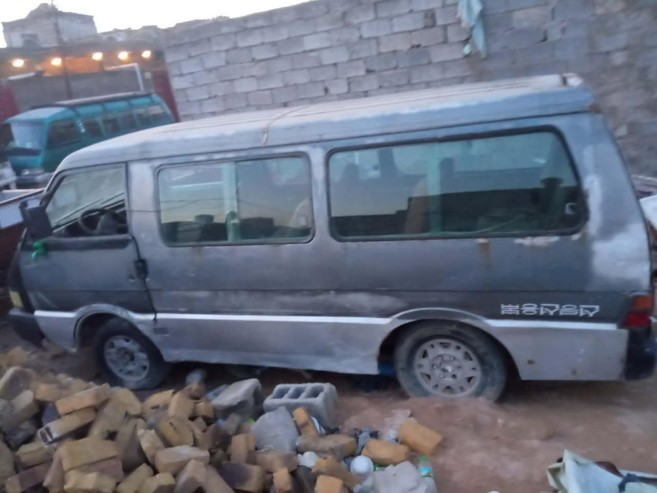 كيه بسته رقم احمر بابل سياره ماناقصها شي ومكينه لابخار ولاشي وكير كلشي مابي واكسن وسياره حلوه وينطوها كاز مكانها النجف كوفه شارع المعمل سعرها  15وبيها مجال للاستفسار الاتصال علئ رقم ***********
