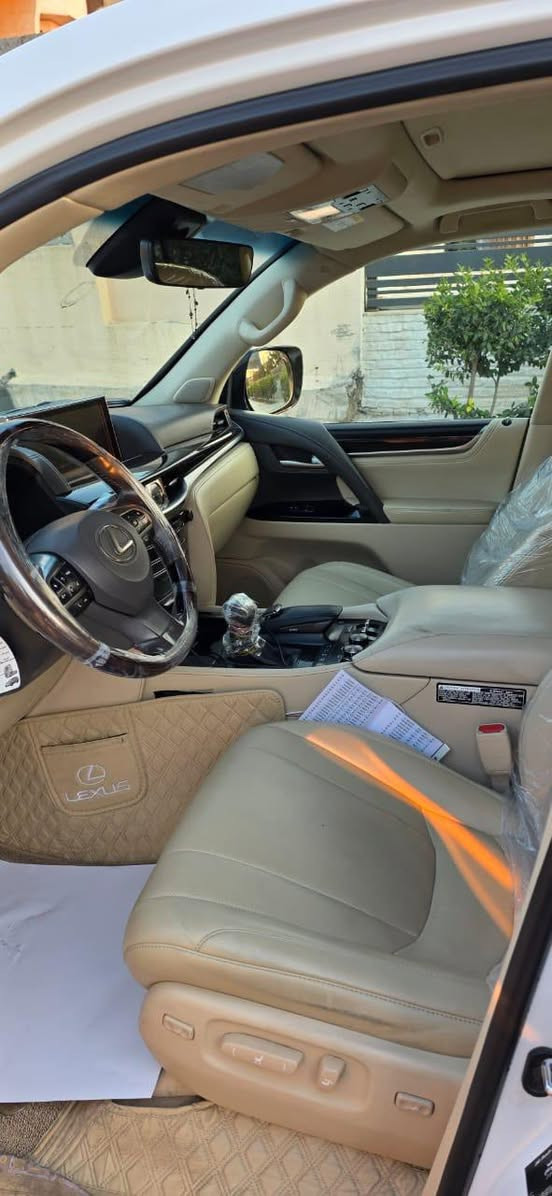 Lexus 2016
بدون صبغ فقط دعميات
***********
