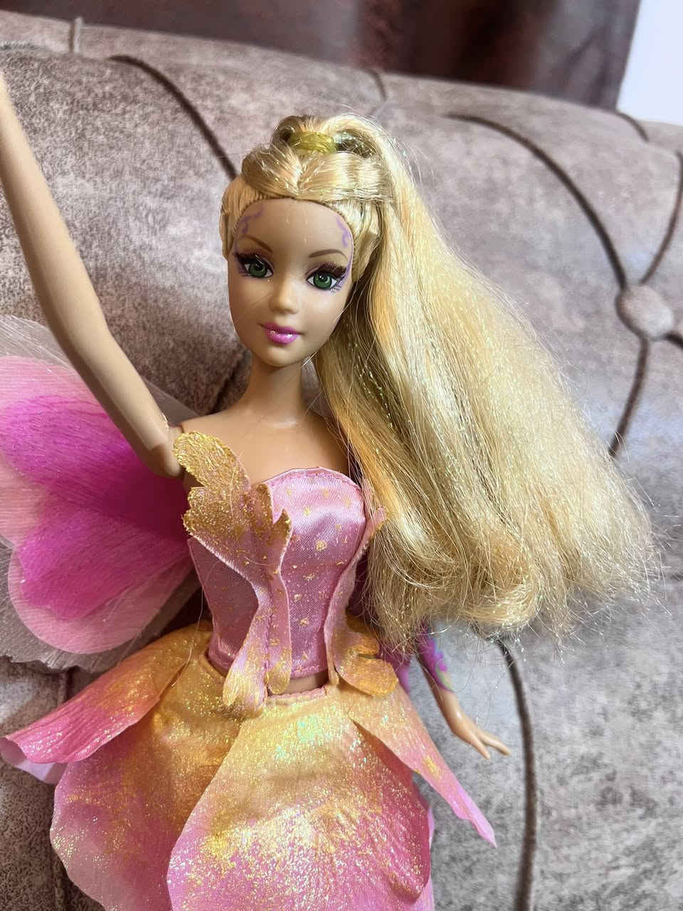 باربي اصلية مختومة 1999
عدها رموش ونظيفة وعدها اجنحة مضيئة
لفيلم باربي fairytopia هي والستاند مالتهة
السعر 35 الف قفل


**إذا كنت صاحب هذا الإعلان وتريد حذفه لأي سبب، رجاءا أرسل رسالة إلى الدعم الفني**