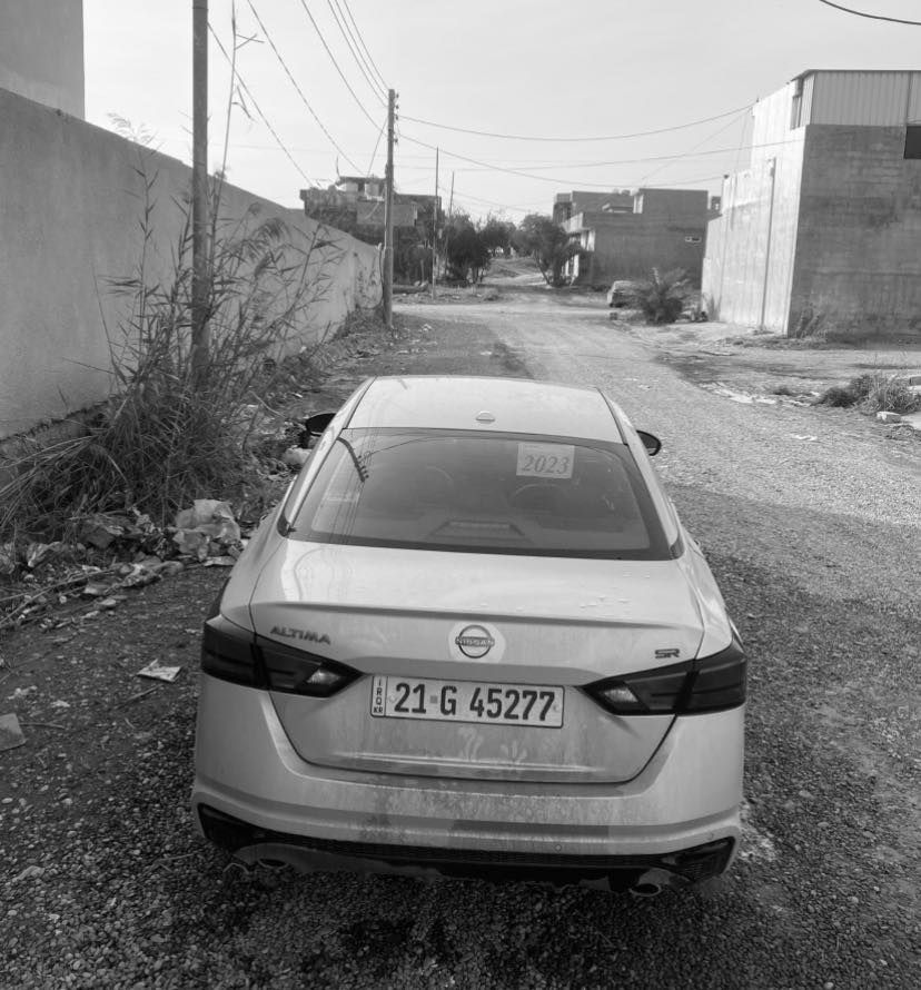 Nissan Altima 2023 نيسان التيما موديل 2023للبيع اومراوس حسب القناعه السياره نظيفه احله من الصور السياره وارد امريكي مابيهه ضربه بس ربع بونيد صبغ بدون دواخل الايرباكات سليمه مكينه كير كله نضيف السياره مابيهه نواقص رقم سليمانيه تحويل ثاني يوم ماشيه 55كيلو تايرات كله  جديد فئه SR رادارات امامي امامي وخلفي وجانبي كامره دواره تحديد مسار السياره فول عدا الفتحه 
السعر 170وبيهه مجال للطيبين مكانهه ديالى خانقين 
للاستفسار ***********
