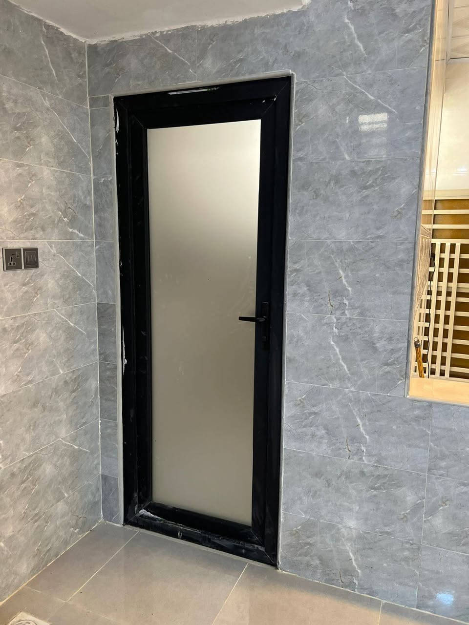 بيت ١٠٠متر طابق ونصف كونكريت بناء حديث قطاع ٢٤على ساحة خلف شارع الكيات السعر١١٥مليون مع المجال للاستفسار مكتب سيد هاشم الذبحاوي النجف الاشرف الكوفة حي ميسان ركن شارع البوريات ***********واتساب نستقبل جميع العروض عرصات بيوت مشتملات راسلونا مع الصور على الواتساب اعلاه
