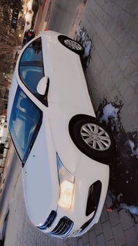 عندي شوفرليت كروز للبيع موديل 2016 خليجي رقم اربيل بأسمي بيهة قطعتين ص...