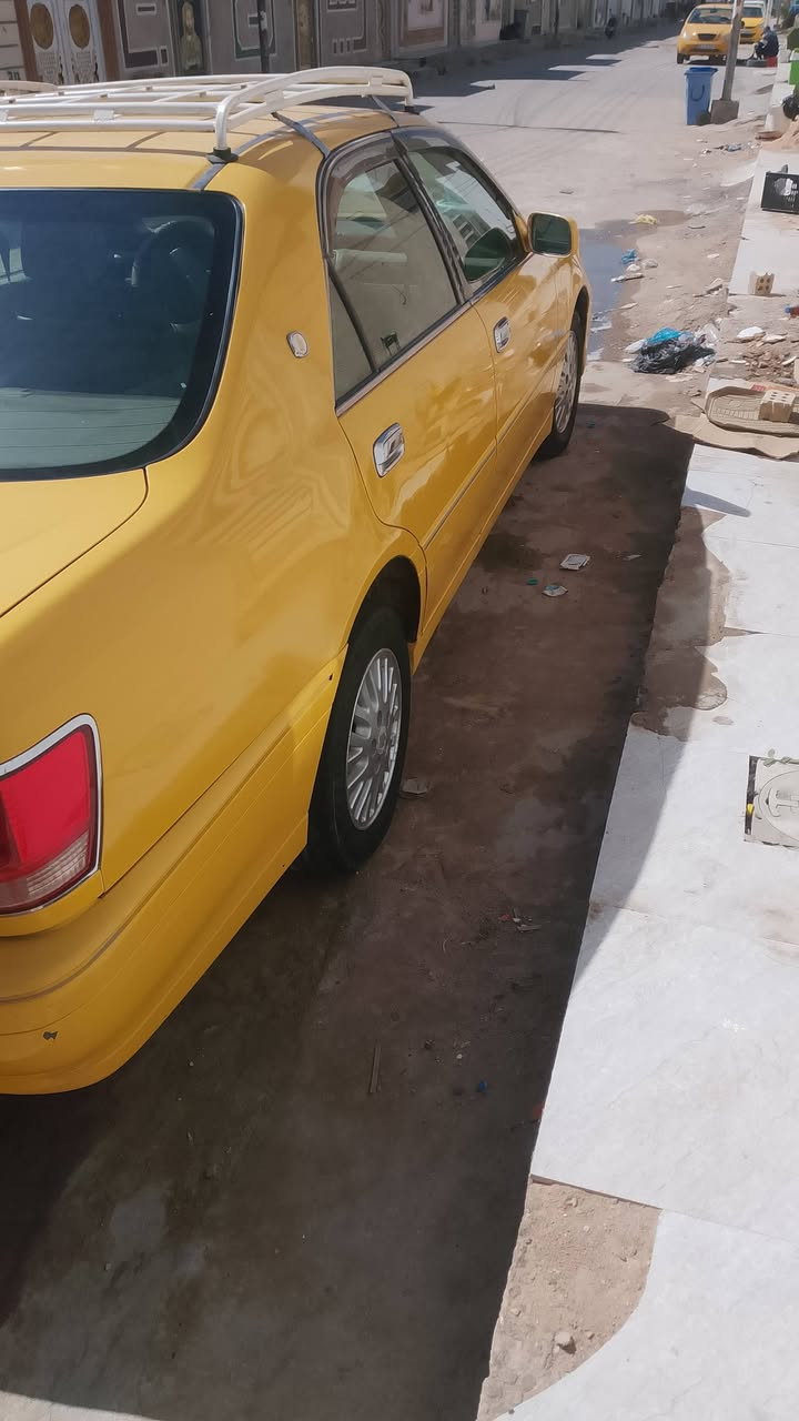 السلام عليكم. ملكه كصة قماره أصولي . تبريد منضومه جديده. تدفئه شغاله تخم تاير   رقم الماني كركوك  سنويه اصوليه بس لوحاتهه دك  لإن راعيهه قبل مااستلم لوحات   ابيع بدون راعي   ب38. قفل ***********
