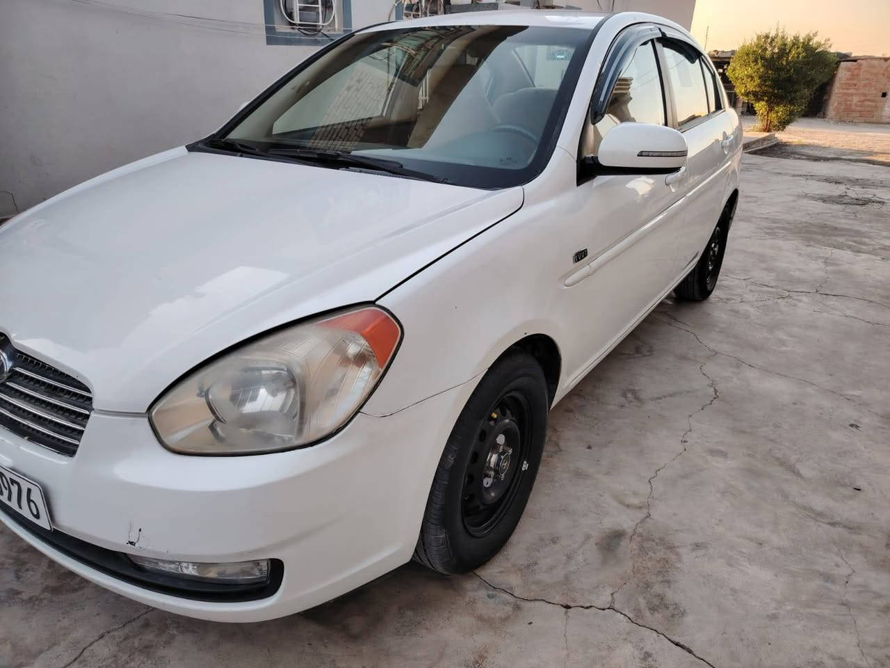 سلام عليكم  اكسنت البيع رقم اربيل موديل 11 محرك 16 هزه فحص جديد صبغ قطعتين شويه بدون دواخل طخم تيرات جديد صدر امامي خلفي جديد سعر 96 رقم الهاتف *********** الشريقات, صلاح الدين
