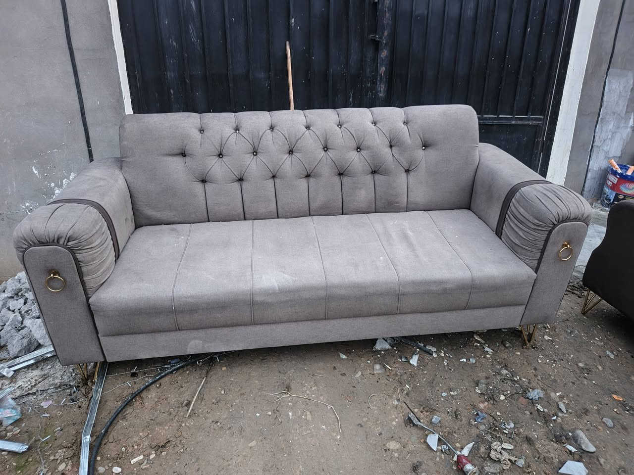 تخم تفصال ثقيل شوي بي سماد يرادله غسله بس نضيف سعره ٢٠٠


**إذا كنت صاحب هذا الإعلان وتريد حذفه لأي سبب، رجاءا أرسل رسالة إلى الدعم الفني**