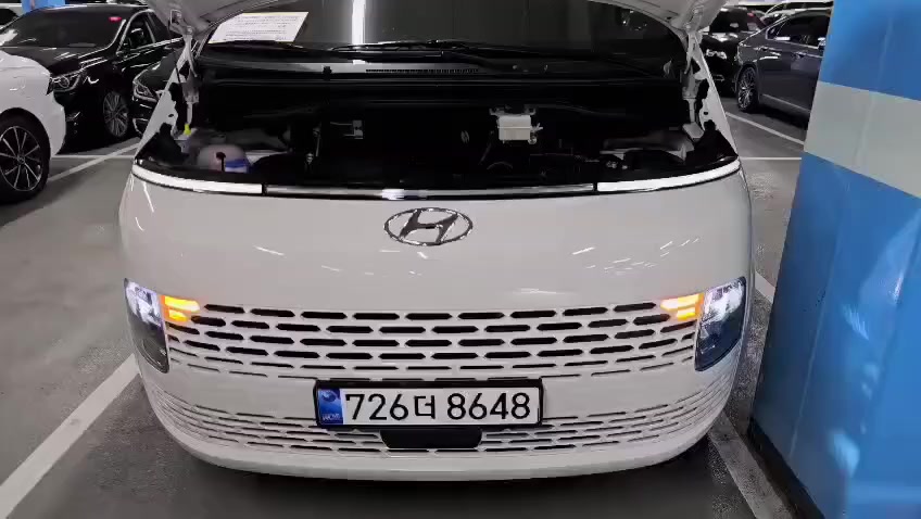 سلام عليكم ستارية البيع مديل 2024 دخول جديد 2026 كفالة عامة من تبديل وصبغ مواصفاتها  أربعة ستندر دبلو كاز،  رادار امامي، حماية ذاتية،  تدفئه ستيرن الدمامي،  تشغيل عن بعد، حساسات خلفية  ،11راكب، البواب بصمة،  كشنات تدفئه، ماشية ٤٧ الف.السيارة بدون رقم  مدفوع كمرك وضريبة كاملة هزة  باقي عل بصمة تدفع مليونين تستلم الرقم  السعر 265 وبيها مجال لتصال عل رقم ***********💘
