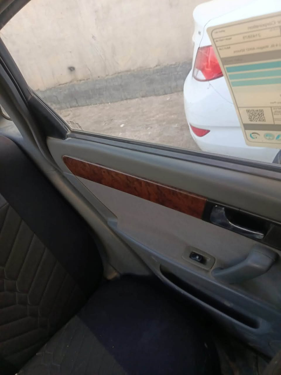 السلام عليكم سيارة فورنزا للبيع فقط السيارة شوف العين مصبوغة حزام للجماليه مكلف بالنشر رقم راعي السيارة *********** عنوان السيارة الجزيرة قرب جسر خالد السعر38
