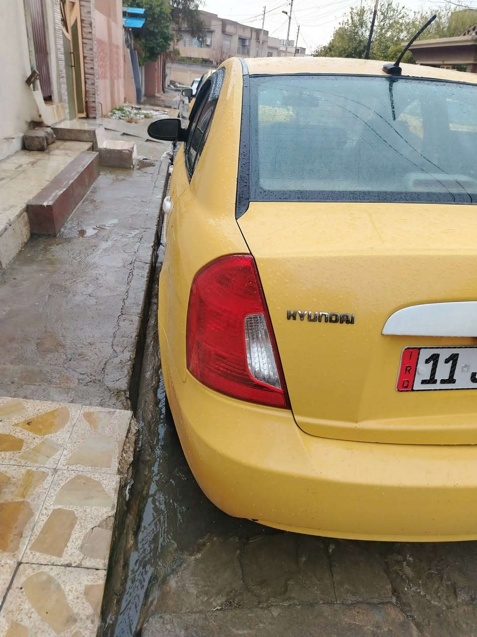 السلام عليكم
 أكسنت دبدوب 2008 امريكي 
گير اوتوماتيك سيارة بأسمنا تحويل جديد رقم مسطرة
مصفرة هيئة وغرامات 
سنوية انتهاء صلاحيتها الى 2031
شرط التحويل
ضرر: مبدل بنيد فقط بدون دواخل شرط طخم جديد تايرات جدد محرك مكفول شرط گير غير مكفول 
السعر: (85)بيها مجال شي بسيط
باقي التفاصيل  : ***********/ 
                        ***********

الموقع :  الموصل  حي الميثاق
