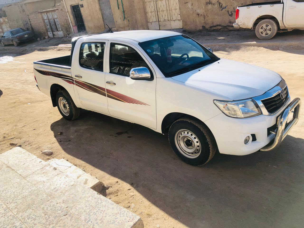 سلام وعليكم للبيع موديل ١٢تماتيك مكفوله بيه صبغ قليل تخم تاير حداده رقم دولي بصره تحويل ***********
