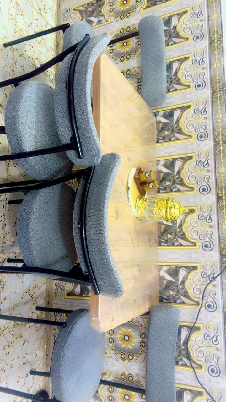 البيع ميز طعام جديد الشراي يدخل خاص ب ١٢٥ وبي مجال


**إذا كنت صاحب هذا الإعلان وتريد حذفه لأي سبب، رجاءا أرسل رسالة إلى الدعم الفني**