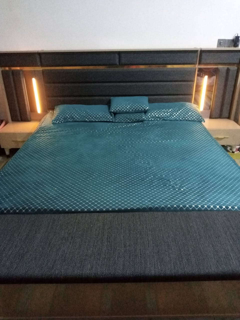 السلام عليكم  غرفه البيع هيه ودوشكه السعر 800 مكان واسط


**إذا كنت صاحب هذا الإعلان وتريد حذفه لأي سبب، رجاءا أرسل رسالة إلى الدعم الفني**