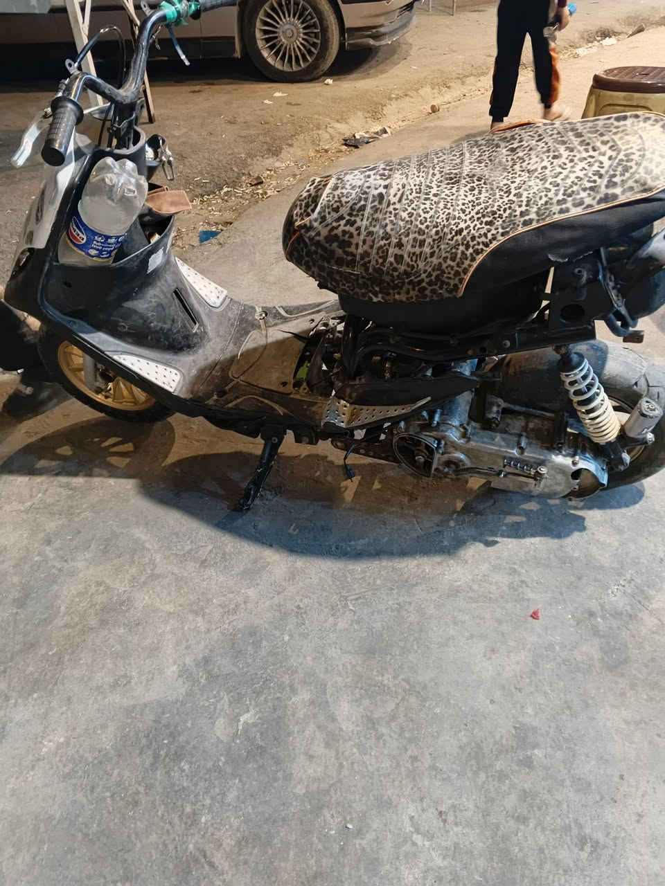 سلام عليكم دراجه ماكس عدله مال لعب رياضي للبيع بيها تزويد خفيف شيال رياضي دراجه خير من الله شلعه ومعدل فقط مكطوم برغي مال صالنصه  بل كور ابيعلك شغال كوم حديد 
ويلات رياضي
كلجات رياضي
صالنصه اف ام
يده بريك رياضي
السعر 225 الف وبيها مجال مكاني بغداد الكريعات قرب حسينيه الزهراء عليها السلام رقم الهاتف ***********
