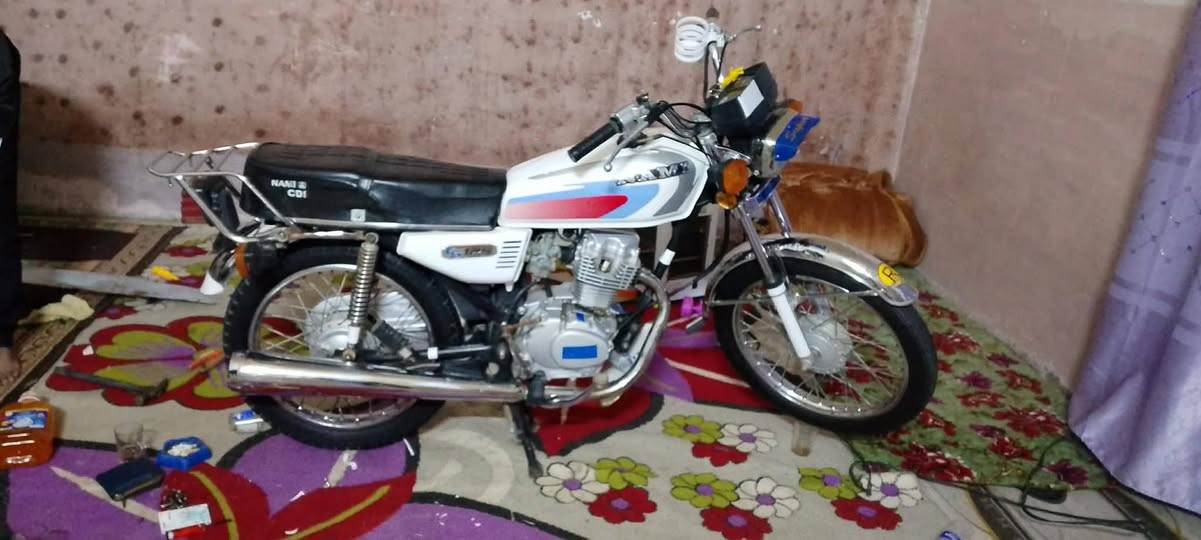 دراجه موديل 2021 للبيع اوراق اصولي بعدهن بل جيس نضيفات دراجه خير من الله السعر 650 وبيها للشراي المكان كوت زين القوس ‏‪***********‬‏
