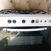 مكلف بنشر طباح نظيف كله شغال السعر ٧٥ ٠٧٧٢٣١٦٧٧٧٠