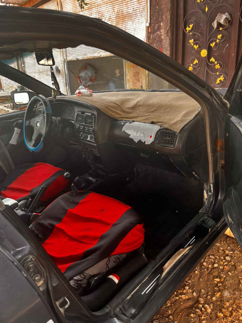 نيسان ابريميره مديل 1993سياره بلاديه بيه جراد كير مكينه حلوات تخم تاير بيه نواقص قليله سياره بسمي كبل مداور او اذا اكو مراوس أراوس  او يستفسار موجود واتساب *********** مكان سياره نجف
