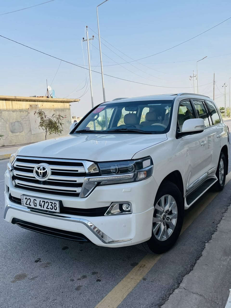 سلام عليكم للبيع لاندكروزر موديل 18 6سلندر مواصفات دبل ايرباك كشن كهرب واحد سلايت كشنات جلد سياره جديده بمعنى الكلمه وماشيه 70الف حقيقي سياره كفاله عامه كلشي مابيها تخم تاير جديد سياره جاهزه على وضع بلادي عنوان موصل ناحيه بعشيقه *********** رقم هاتف سعر 435 وبيها مجال
