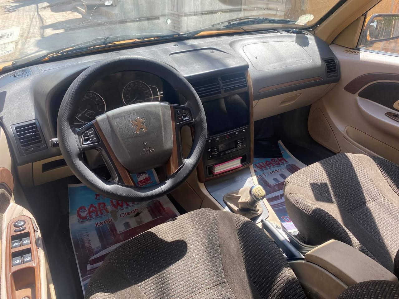 سلام عليكم
بيجو بارص ٢٠١٨ كفاله عامه من الضربه من الصبغ من التبديل كير مكينه صدر كله جديد مشط ستيرن جديد دوشمه تنته وارضيه  شادلها مصفره هيئة وغرامات بسمي رقم بغداد السعر ٥٧ وبيها مجال بسيط ***********
