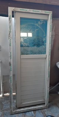 باب بي في سي • مستعمل • ١٩٨×٨٠