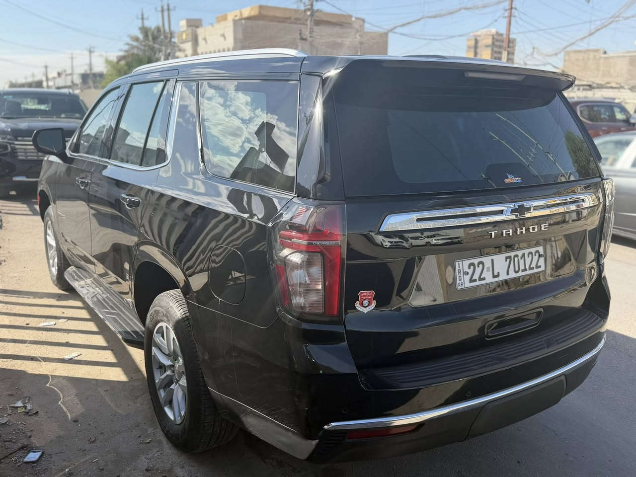 السلام عليكم 
تاهو 2023 ls 
رقم اربيل 
السياره مكفولة ماعدى تكحيلة كد شبر بخشم البنيد 
وكالة المنصور 
ماشية:75 الف كيلو متر 
سعرها:40.500 الف دولار وبيها مجال 
للاستفسار اكثر:***********8
***********
مكانها معارض النهضة شركة اللامي
