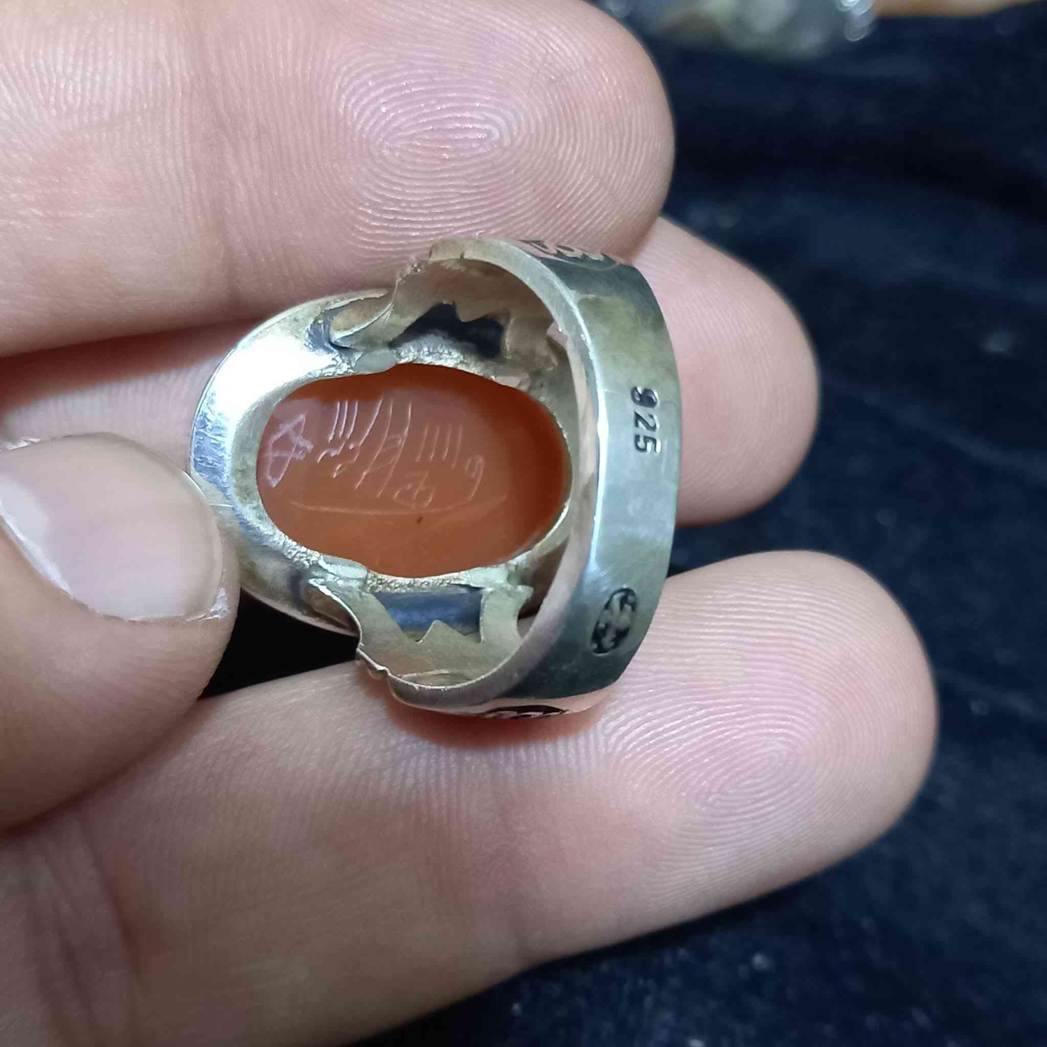 💍🟠محبس عقيق يماني مشمشي الأصلي مخطوط على الحجرة طلسم شرف الشمس السباعي ومخطوط على الفضة خط الاستاذ عباس ضابطي العنوان بغداد أي استفسار أو سؤال واتساب او الاتصال بالرقم يوجد خدمة توصيل كافة المحافظات العراقية
***********
