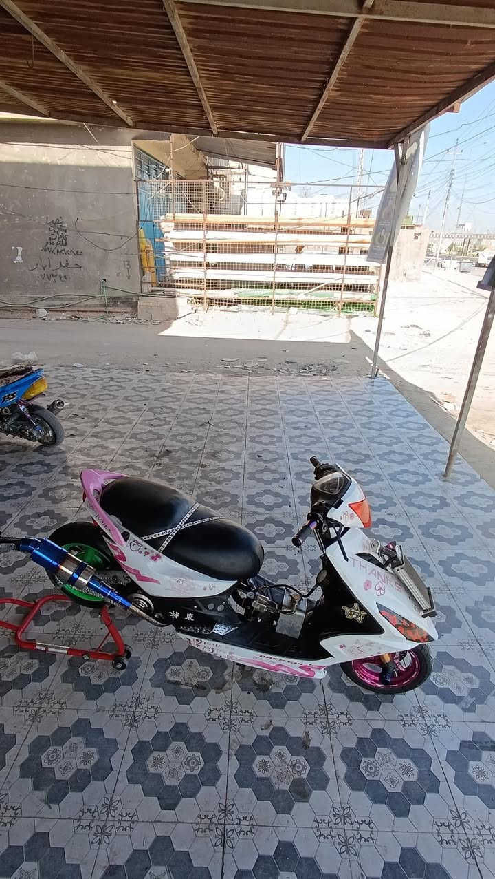 السلام عليكم للبيع مكينه63 تبريد دهن شرط شلعه والمعدل تجي تفحص وتشوف الدراجه مزوعه تزويد السعر واستفسار *********** مستعجل ع البيع
