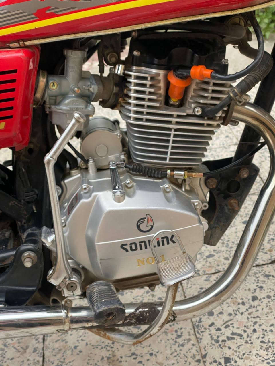 دراجه إيراني سونك كل مشكله مابيها سعر 400


**إذا كنت صاحب هذا الإعلان وتريد حذفه لأي سبب، رجاءا أرسل رسالة إلى الدعم الفني**