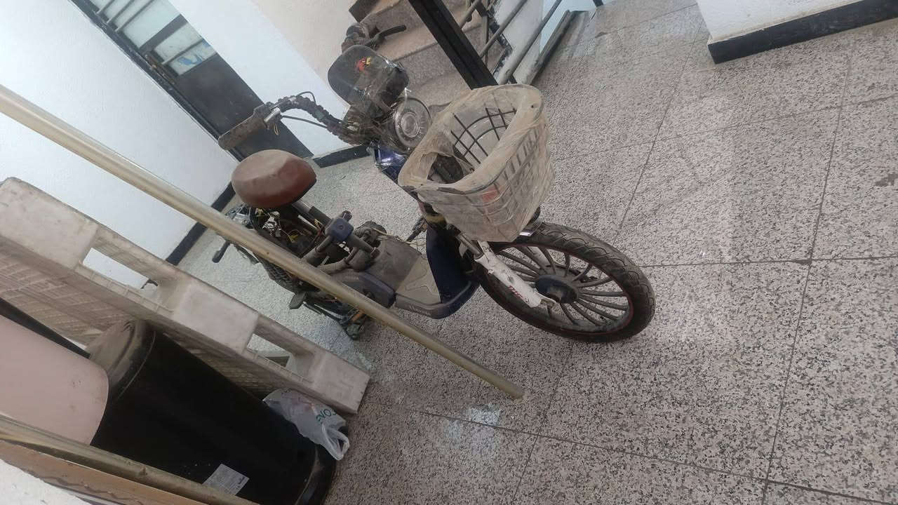 للبيع x900شغالة كلها تمام بي 325مكاني العامرية ***********

